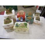 8 Boxed Lilliput Lane cottages and wall plaque (No internal packaging)