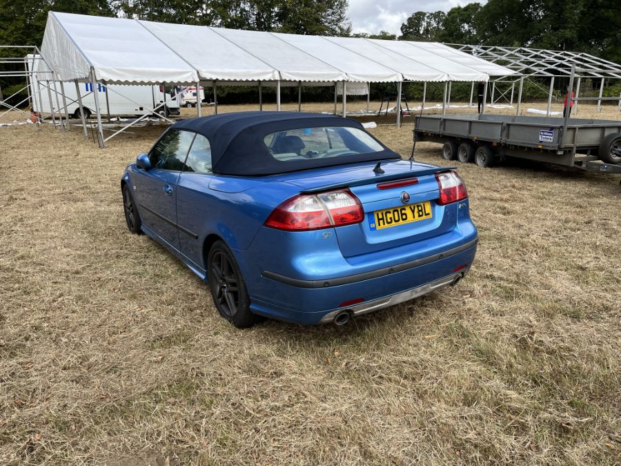 Saab 9-3 Aero 2.8 V6 Convertible - Image 14 of 17