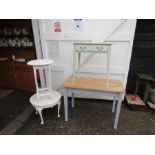 4 Painted occasional tables