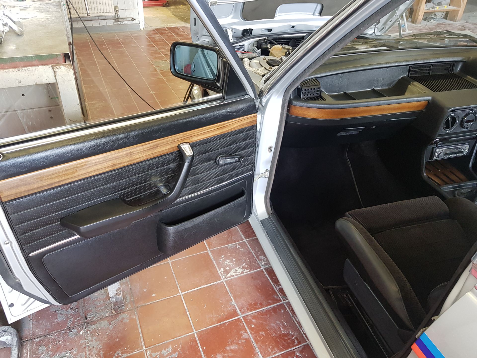1980 BMW E12 M535i, this car has undergone a full professional restoration early in 2022 it has - Image 32 of 37
