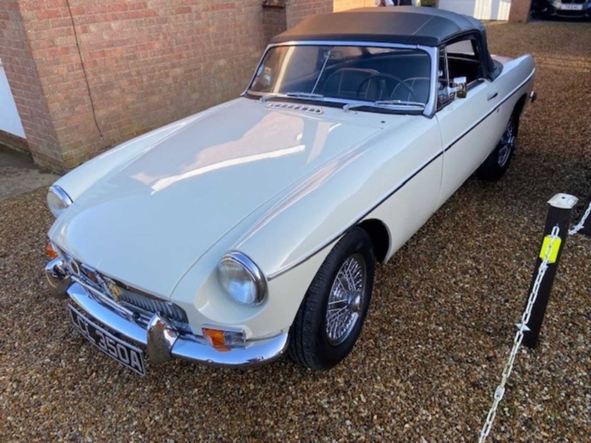 1963 MGB Roadster. LHD Husband & wife owned since importation in 2000, this originally Italian - Image 12 of 12