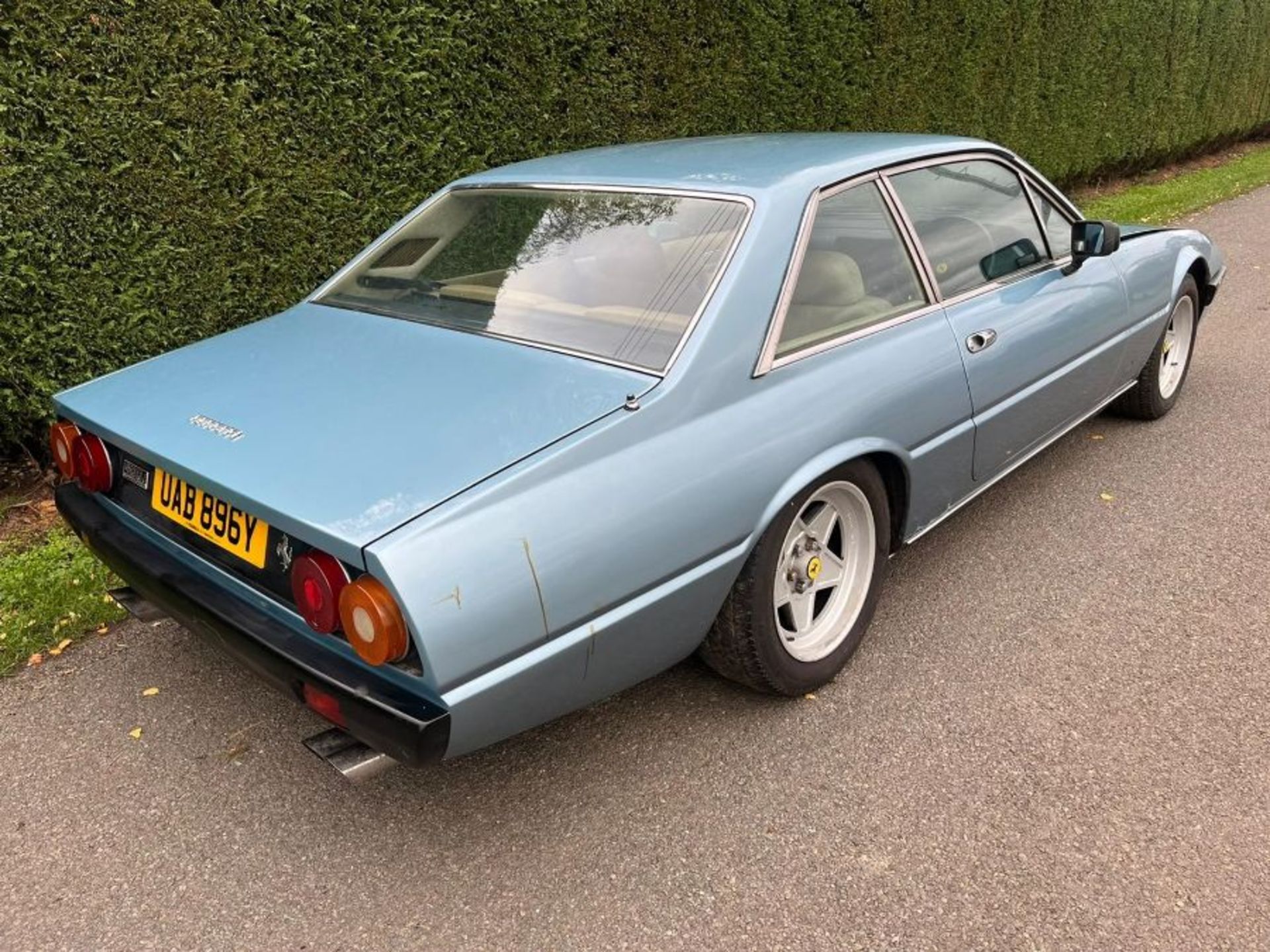 1982 Ferrari 400i Auto. First registered in 1983, this Azurro  Blue 400i automatic is offered in - Image 12 of 53