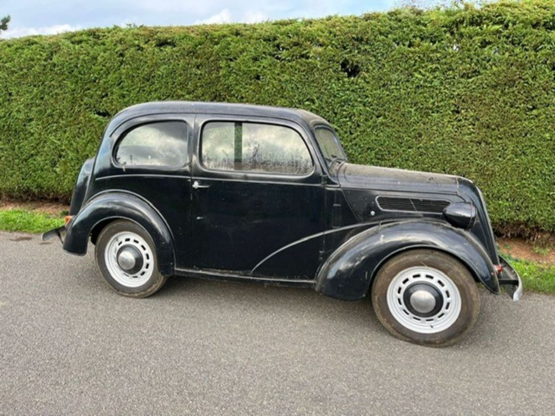 1953 Ford Anglia. A very late registered example, this charming little Anglia appears largely - Image 5 of 31