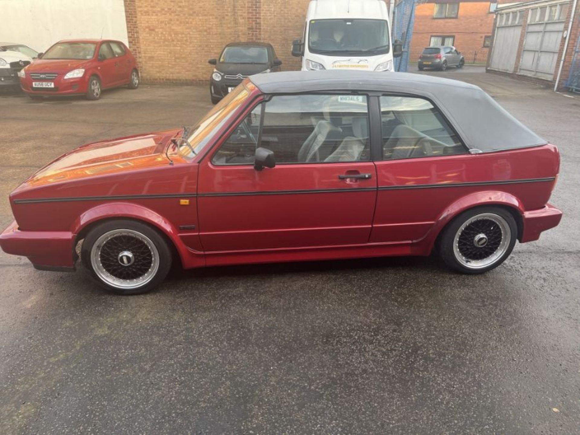 1989 VW Golf Cabriolet Convertible Reg No. E8JAY (please note that the number plate not included - Image 4 of 8