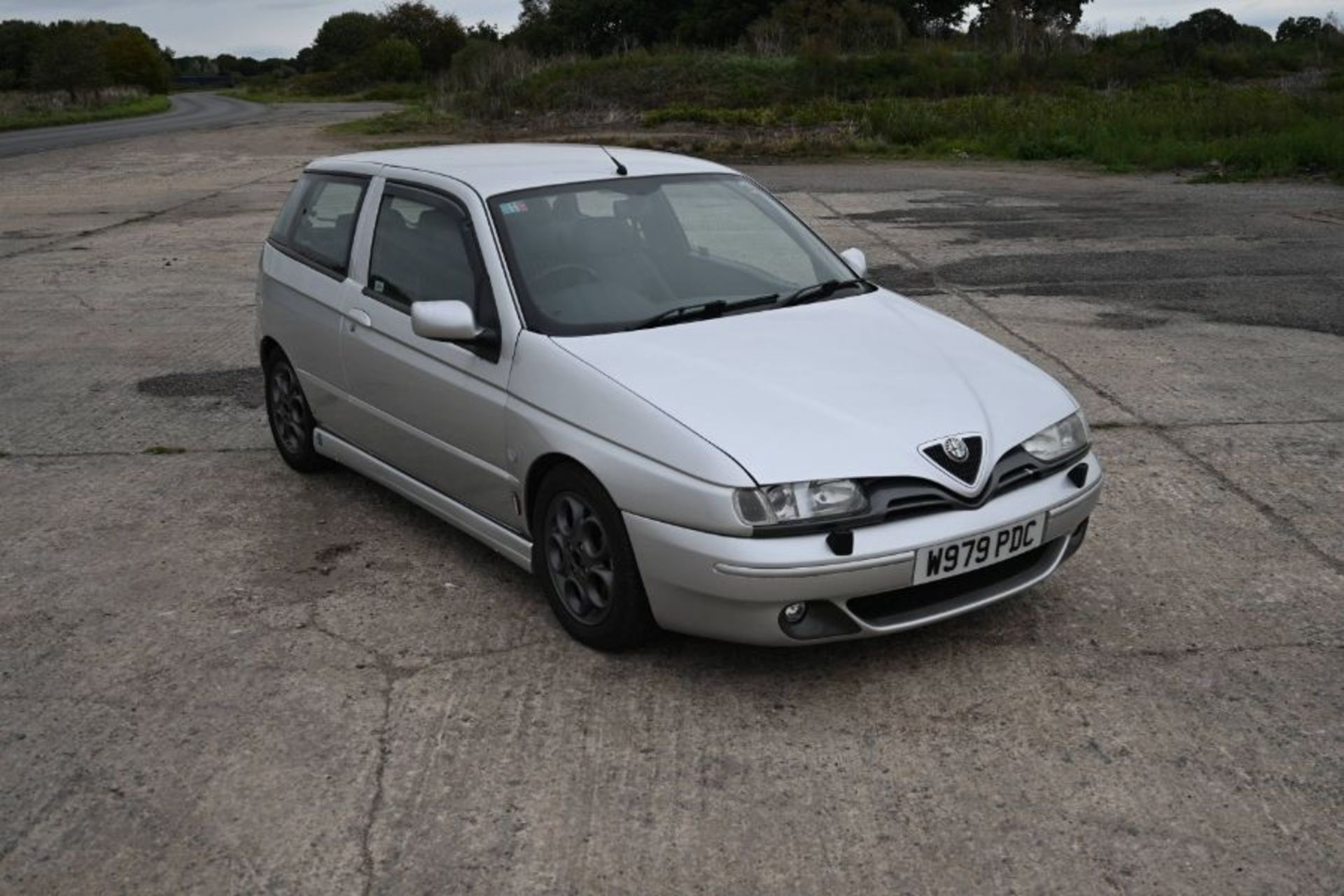 2000 Alfa Romeo 145 Clover Leaf. One of the very last UK registered examples of Alfa’s 145 - Image 7 of 22