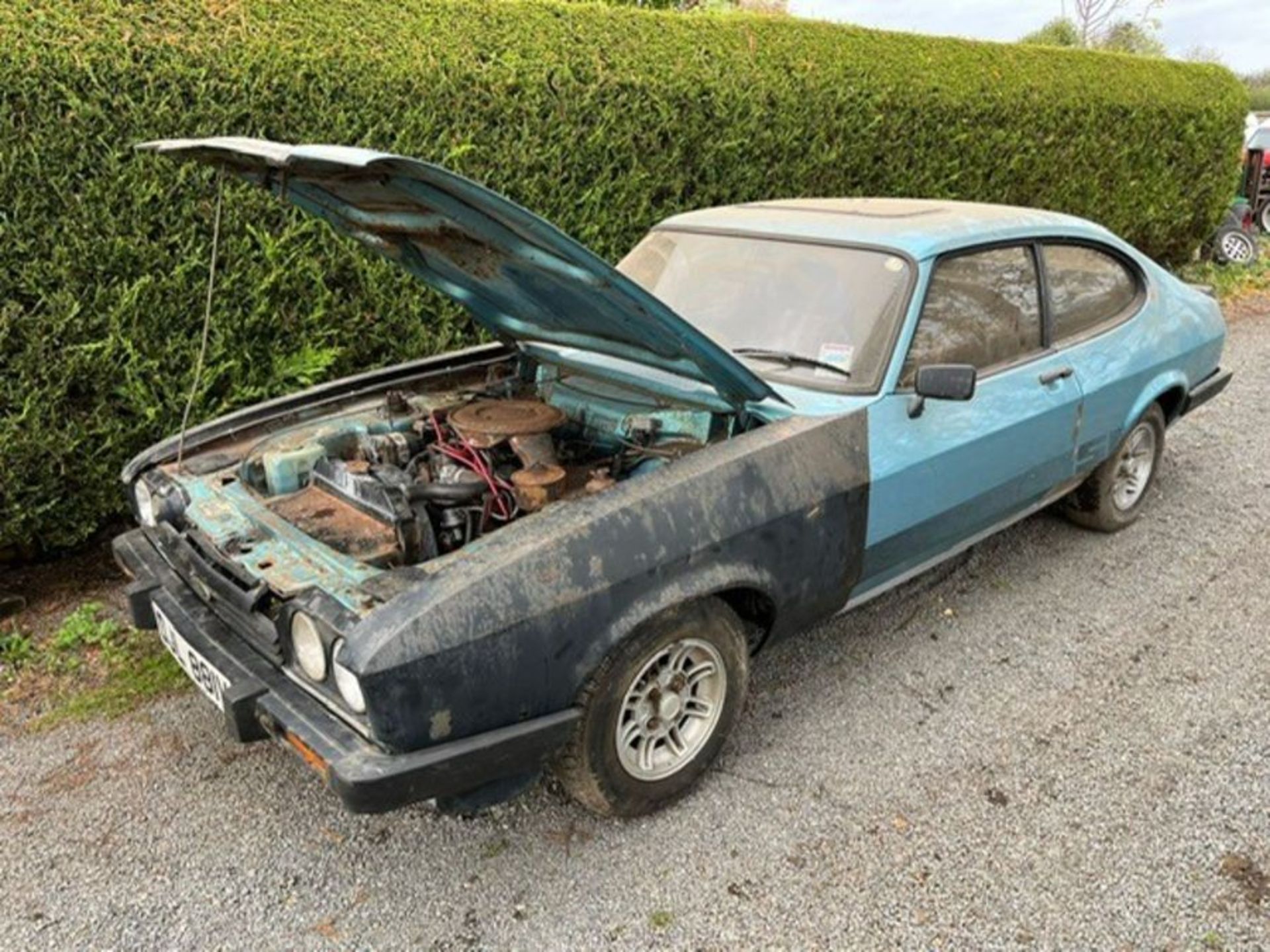 1979 Ford Capri 3.0s MkIII manual Although running and driving, this 4 speed manual 3.0s is - Image 147 of 168