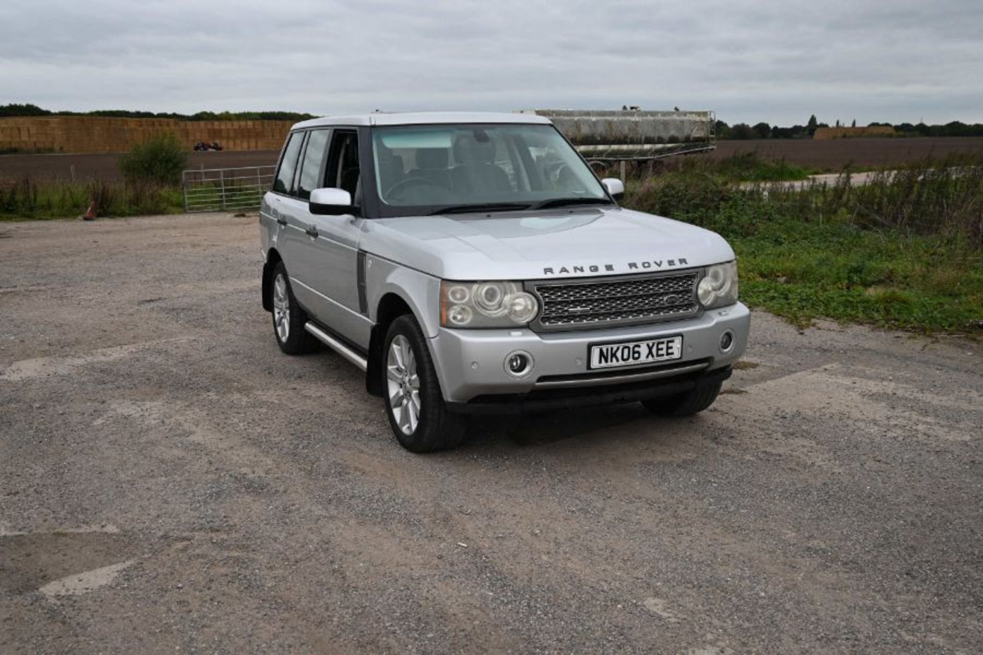 2006 Range Rover Supercharged V8. This Generation 2 L322 V8 Supercharged was collected by - Image 2 of 37