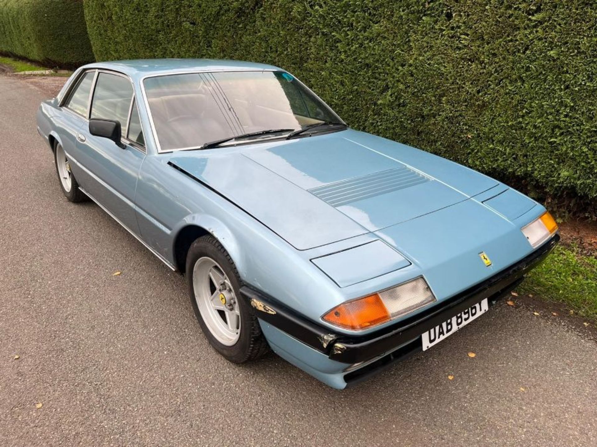 1982 Ferrari 400i Auto. First registered in 1983, this Azurro  Blue 400i automatic is offered in - Image 10 of 53