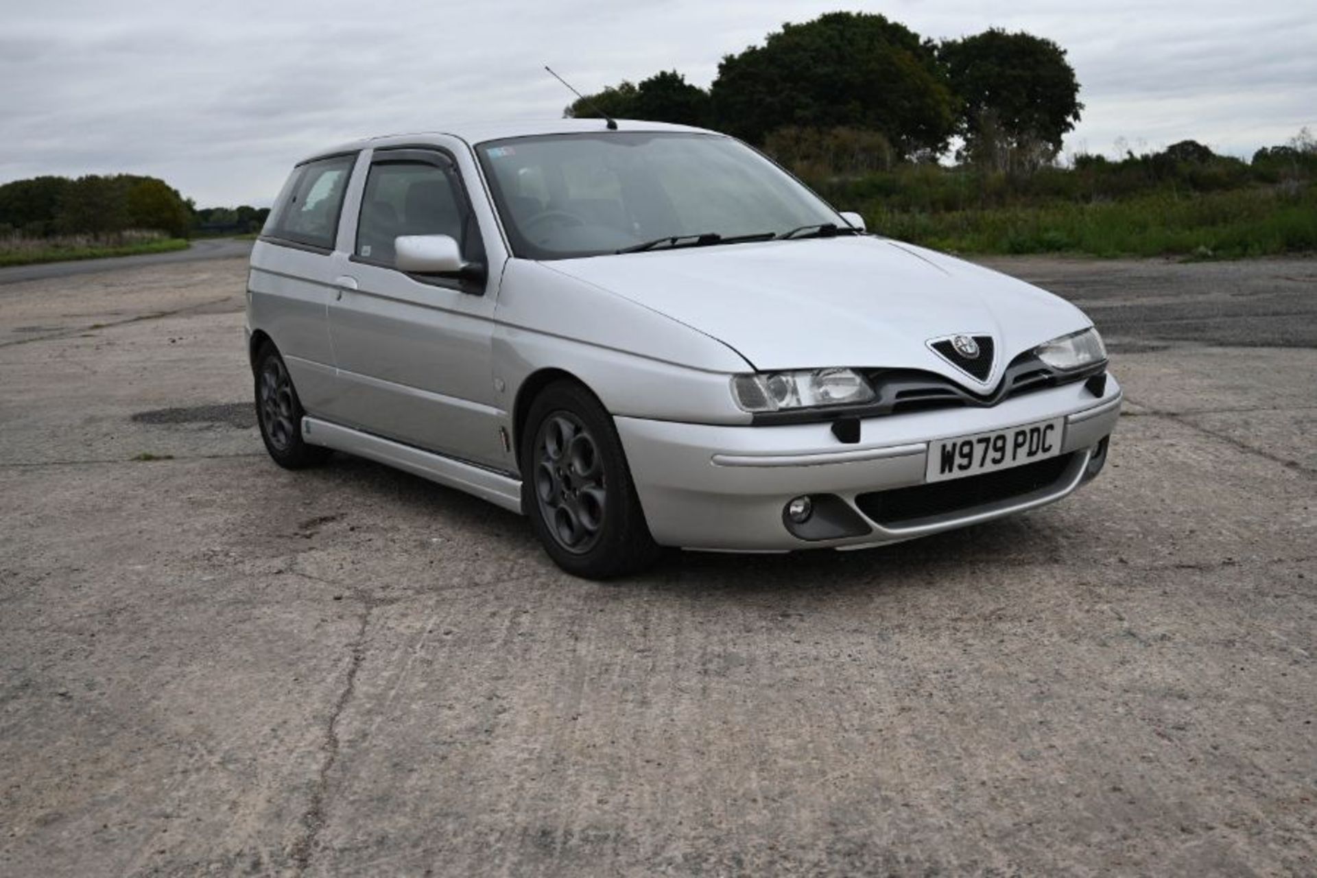 2000 Alfa Romeo 145 Clover Leaf. One of the very last UK registered examples of Alfa’s 145 - Image 6 of 22