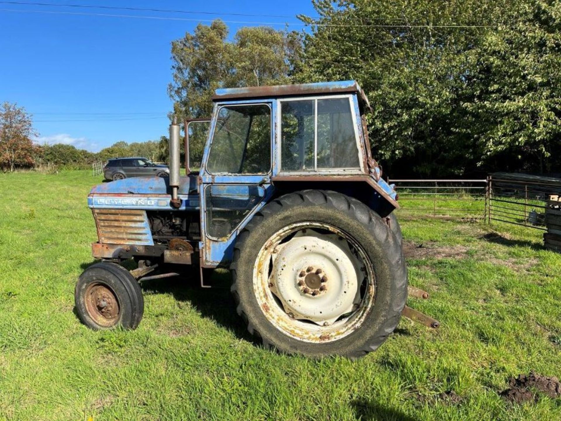 Leyland 270 2WD tractor, a good runner - Image 3 of 8