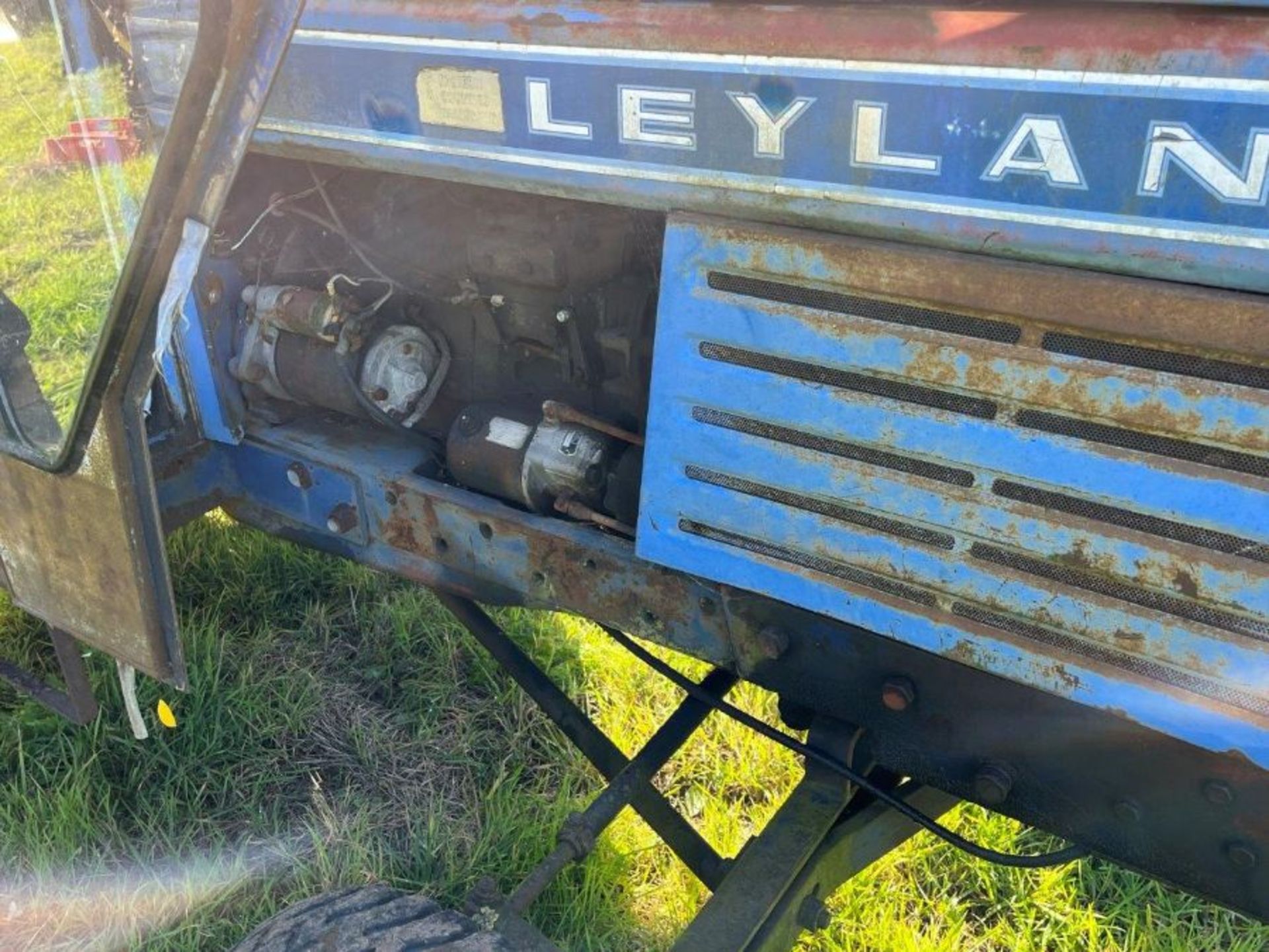 Leyland 270 2WD tractor, a good runner - Image 7 of 8