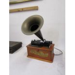 Thomas home Phonograph