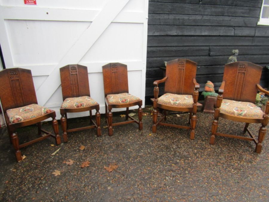 An Oak art deco style extending table and 5 chairs - 3 plus 2 carvers - Image 2 of 13