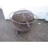 Metal fire pit