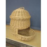 Wicker Potato hopper