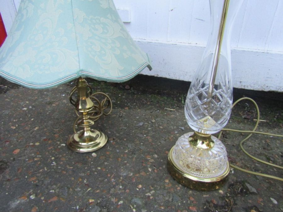 4 Table lamps (plugs removed for display purposes only) - Image 2 of 3
