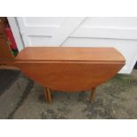 Mid century drop leaf table