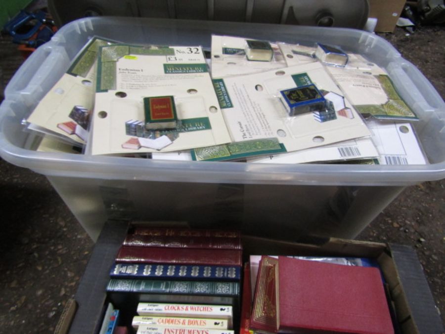 A large tub Miniature classic novels in packs and a box of various books - Image 6 of 9
