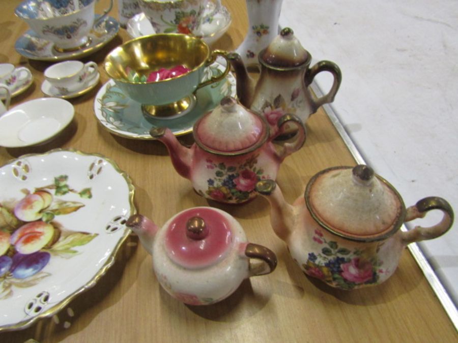 Mixed china including cups and saucers - Image 4 of 5