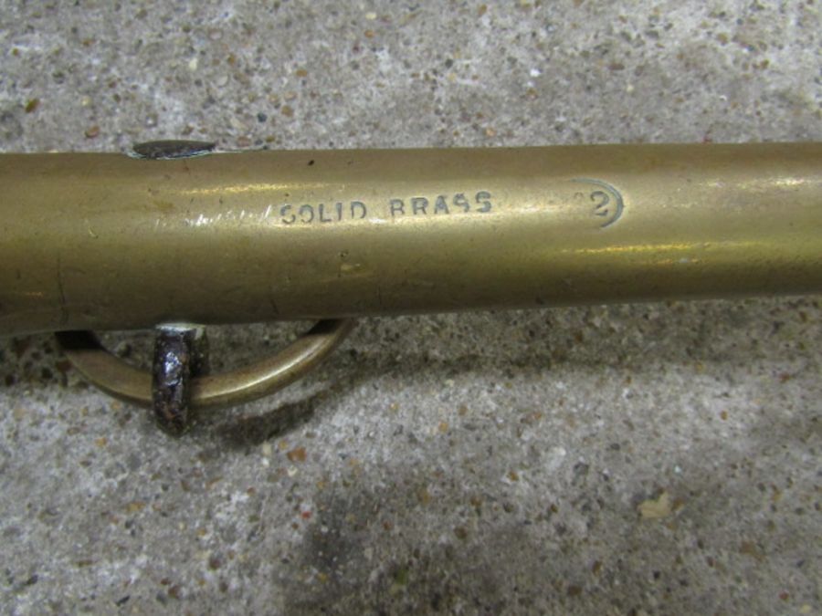 A pair of brass horse haines - Image 3 of 4