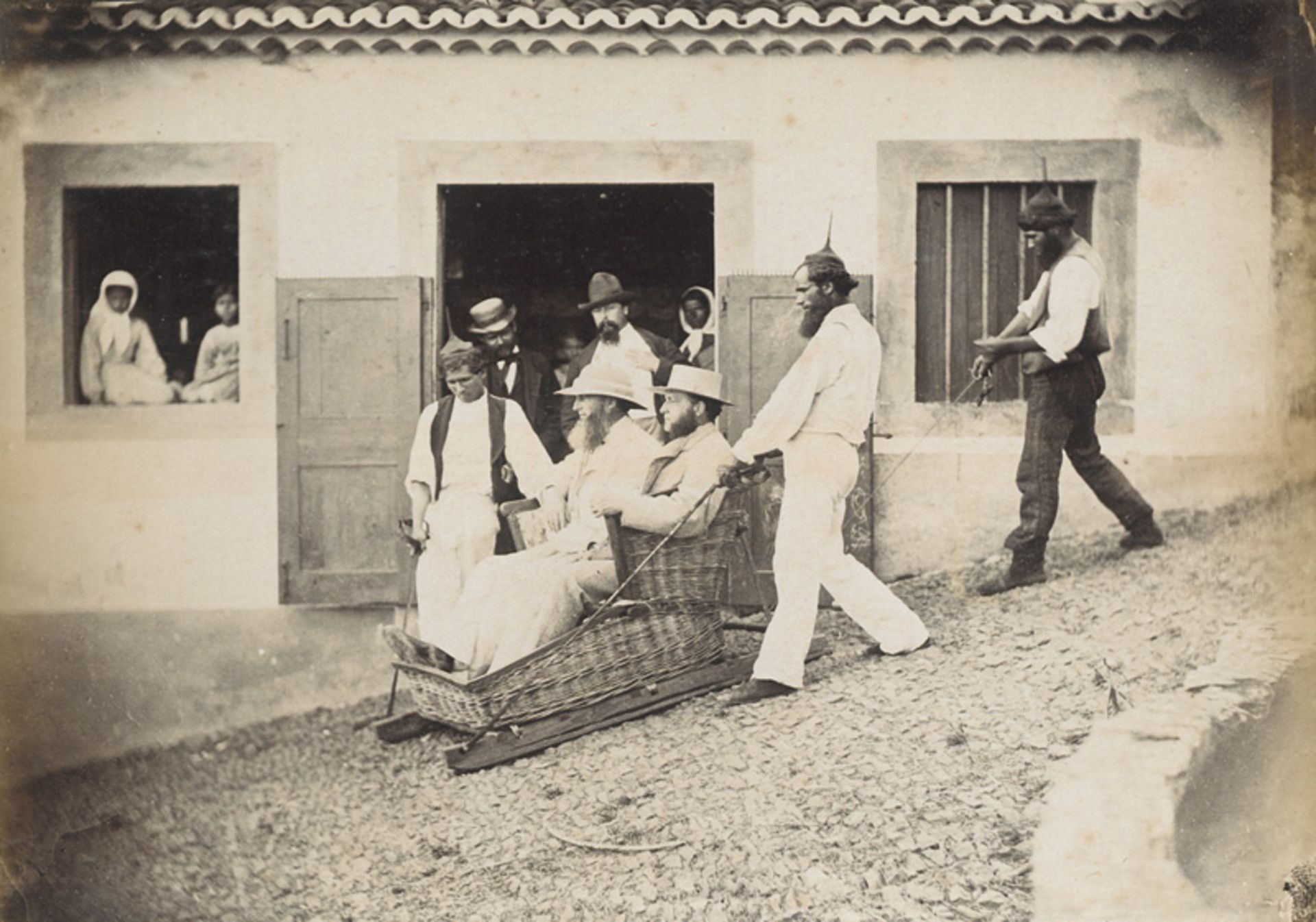 Gabun, Madeira: Album mit ca. 120 historischen Originalfotografien in Si...