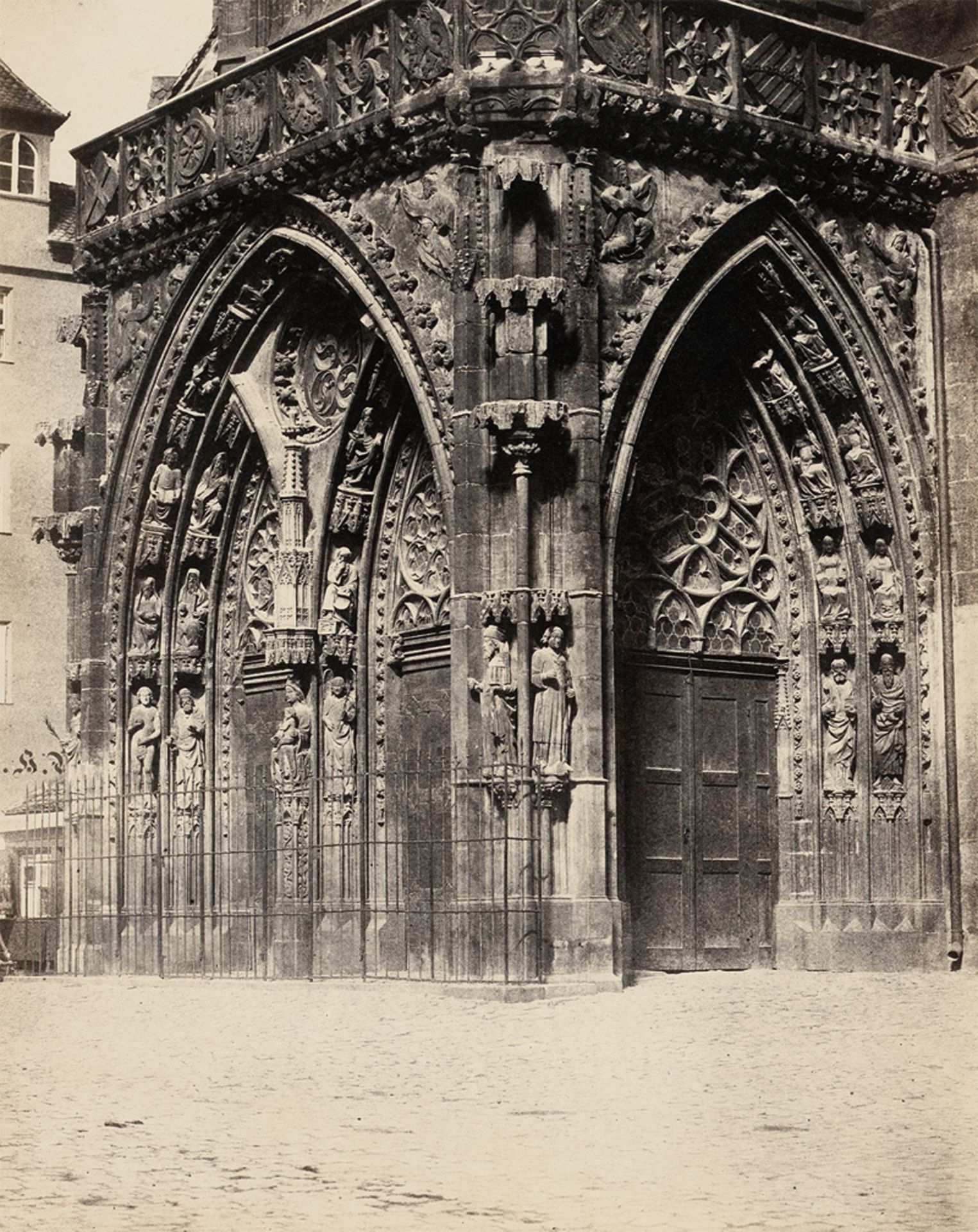 Oppenheim, F. August: West portal of the Frauenkirche in Nuremberg