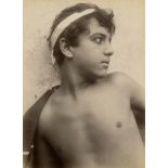 Gloeden, Wilhelm von: Youth with head band