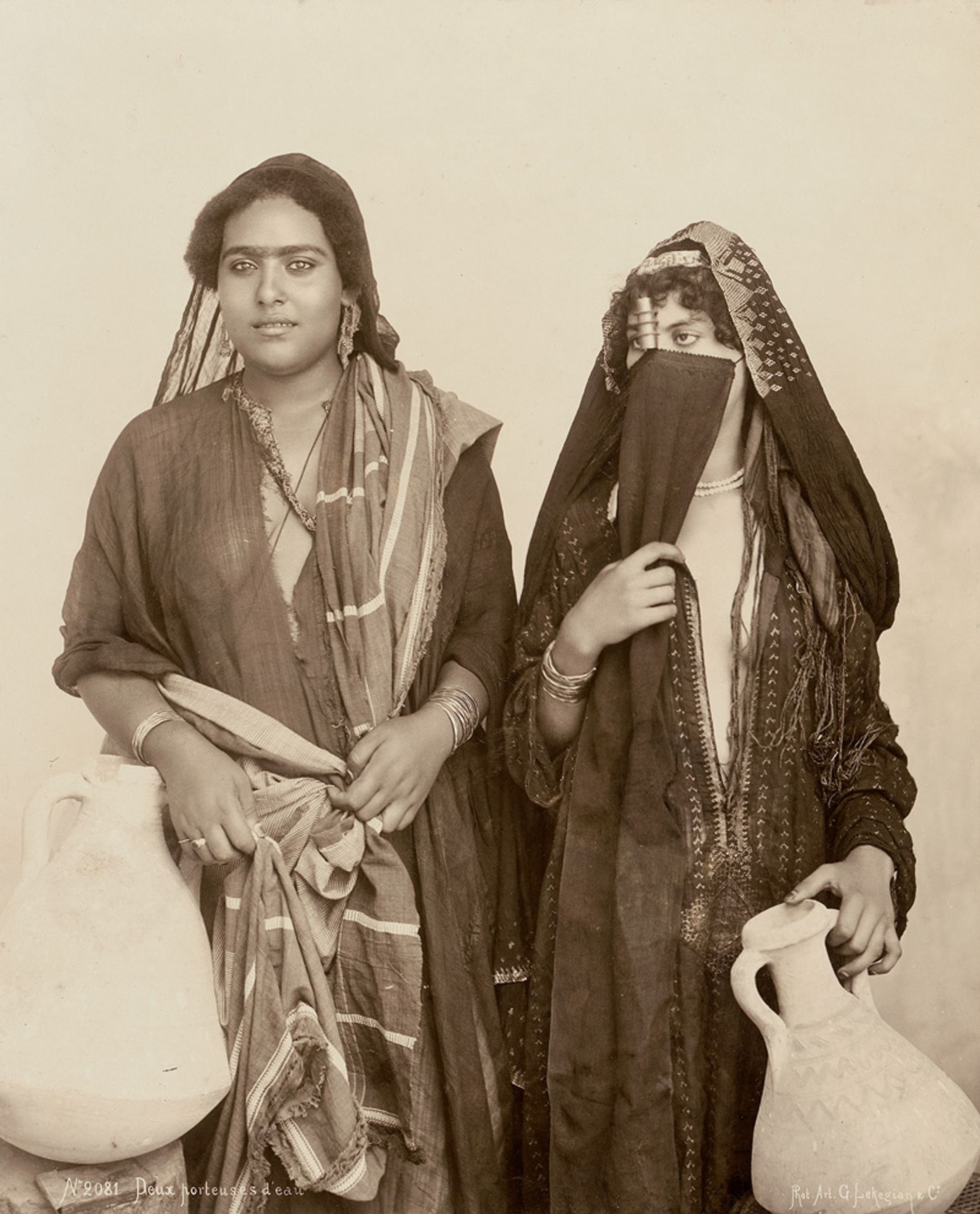 Lékégian, G.: Two female water carriers