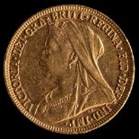 A Victoria gold sovereign,: 1895, 8g.