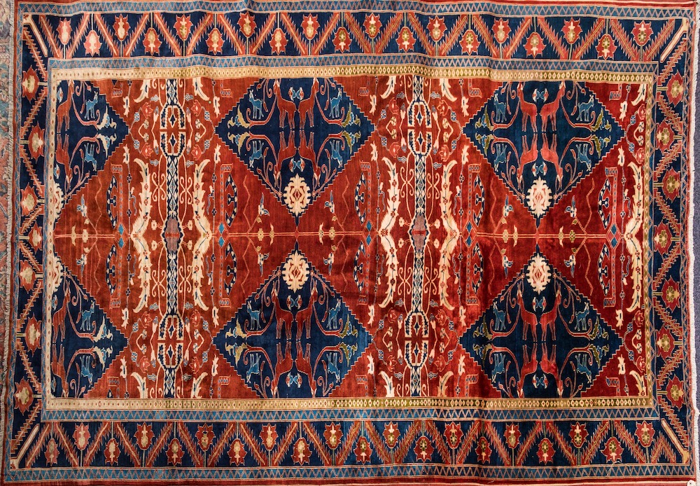 A Persian style carpet:,