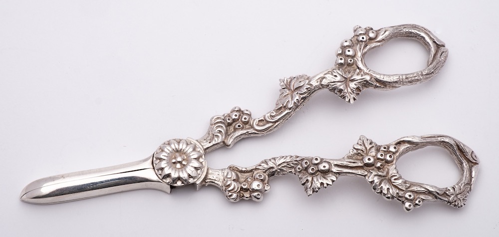 An Elizabeth II silver pair of grape shears, maker A Marston & Co, Birmingham,