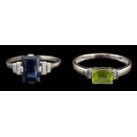 A 9 carat gold peridot and diamond ring,