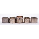 A George V silver napkin ring, maker Josiah Williams & Co, London,