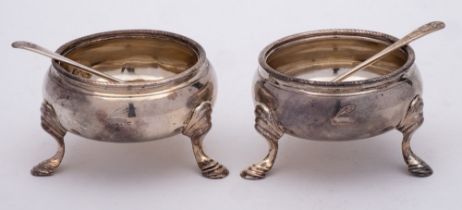 A pair of Victorian silver salts, maker Lambert & Co, London, 1899: crested,