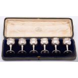 A set of six George V silver liquor tots, maker Goldsmiths & Silversmiths Co Ltd, London,
