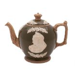 A Copeland late Spode Queen Victoria Diamond Jubilee 1897 pottery teapot and cover: with crown