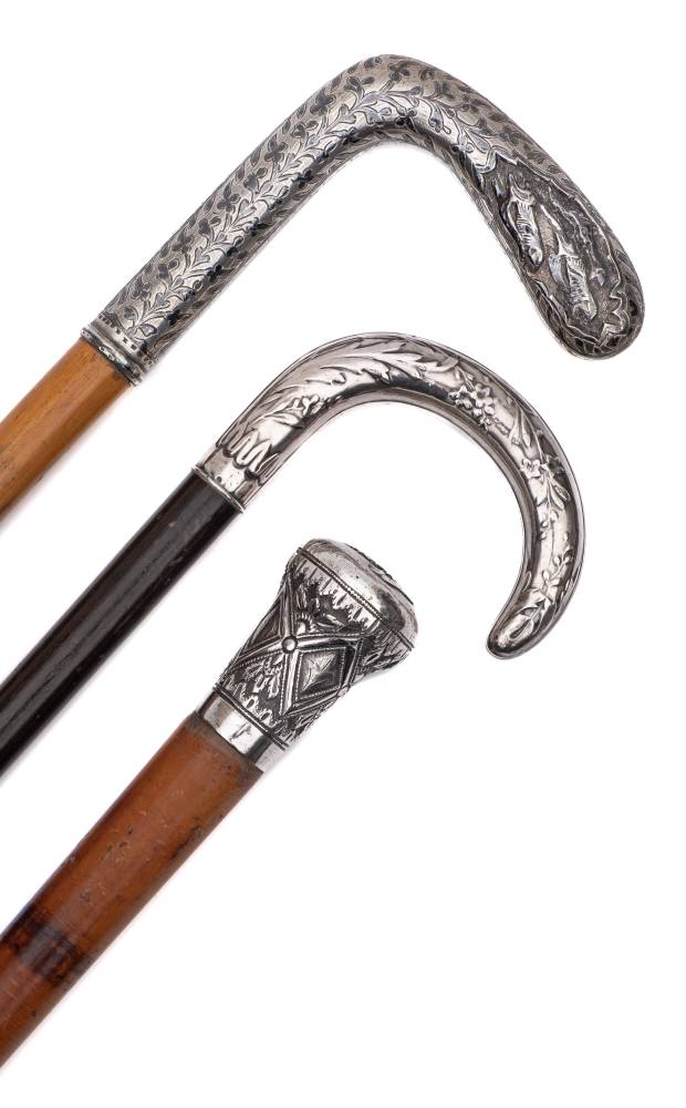 A 19th century malacca walking stick: with silver and niello inlaid handle, - Bild 2 aus 4