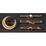 Four brooches set with pearls and amethysts,