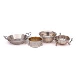 A George V silver bowl, maker Wakely & Wheeler, London,