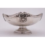 A George V silver pedestal fruit bowl, maker Mappin & Webb, Sheffield, 1918: of circular outline,