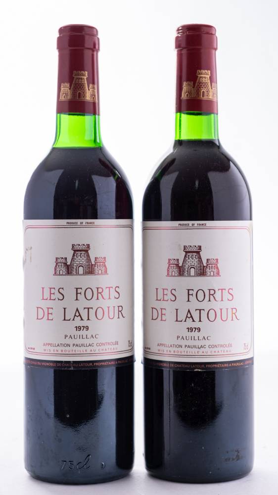 Two bottles of Forts De Latour Chateau Latour 1979 (2) .