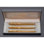 A Parker Sonnet gold plated and black lacquer pen set: cased.