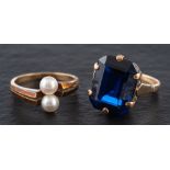 Two gemset rings,: one of cross-over design set with two cultured pearls, diameter ca. 5.