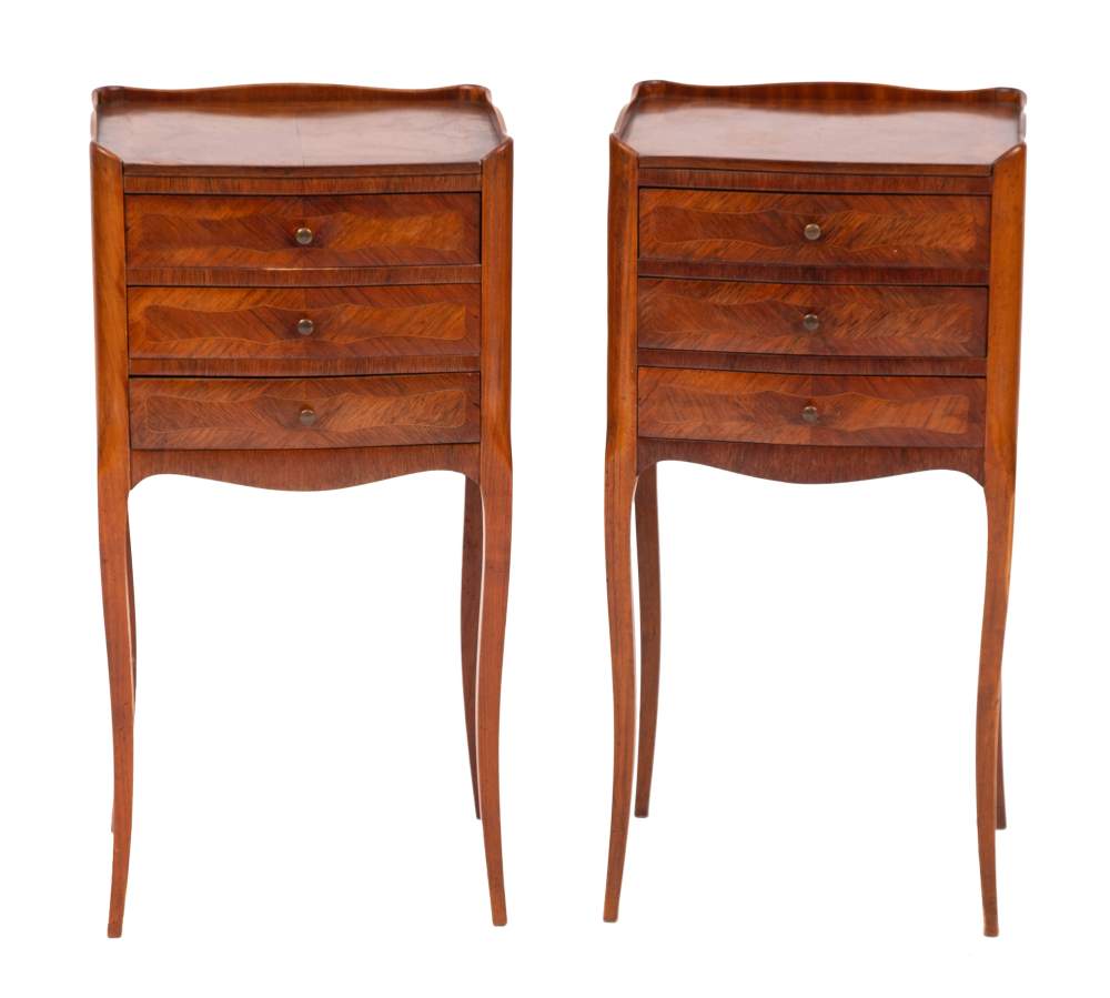 A pair of kingwood bedside commodes in Louis XV taste, early 20th century,