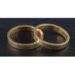 Two 18ct gold band rings,: with partial hallmarks for Birmingham, ring size O1/2, total weight ca.