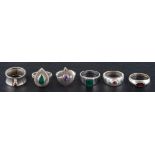 Six gemset rings,: including emerald, chalcedony, pink tourmaline, garnet and amethyst,