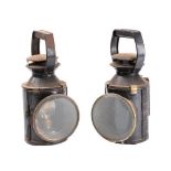 Two BR hand signal lamps with original burners and two colour shades.