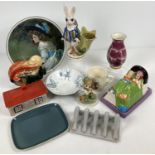 A collection of assorted vintage and modern ceramics. To include: Poole pottery dish, Country