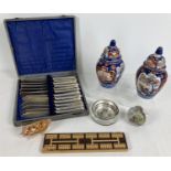 A quantity of assorted misc vintage items. To include: a pair of Oriental Imari ginger jars, 12