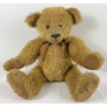 A large 20" fully jointed, Limited Edition 2004 Russ Berrie & Co 'Hanley' bear. Limited to 5,000